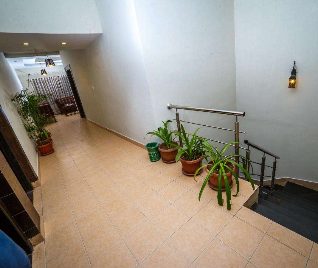 Vip House Hotell Peshawar Eksteriør bilde