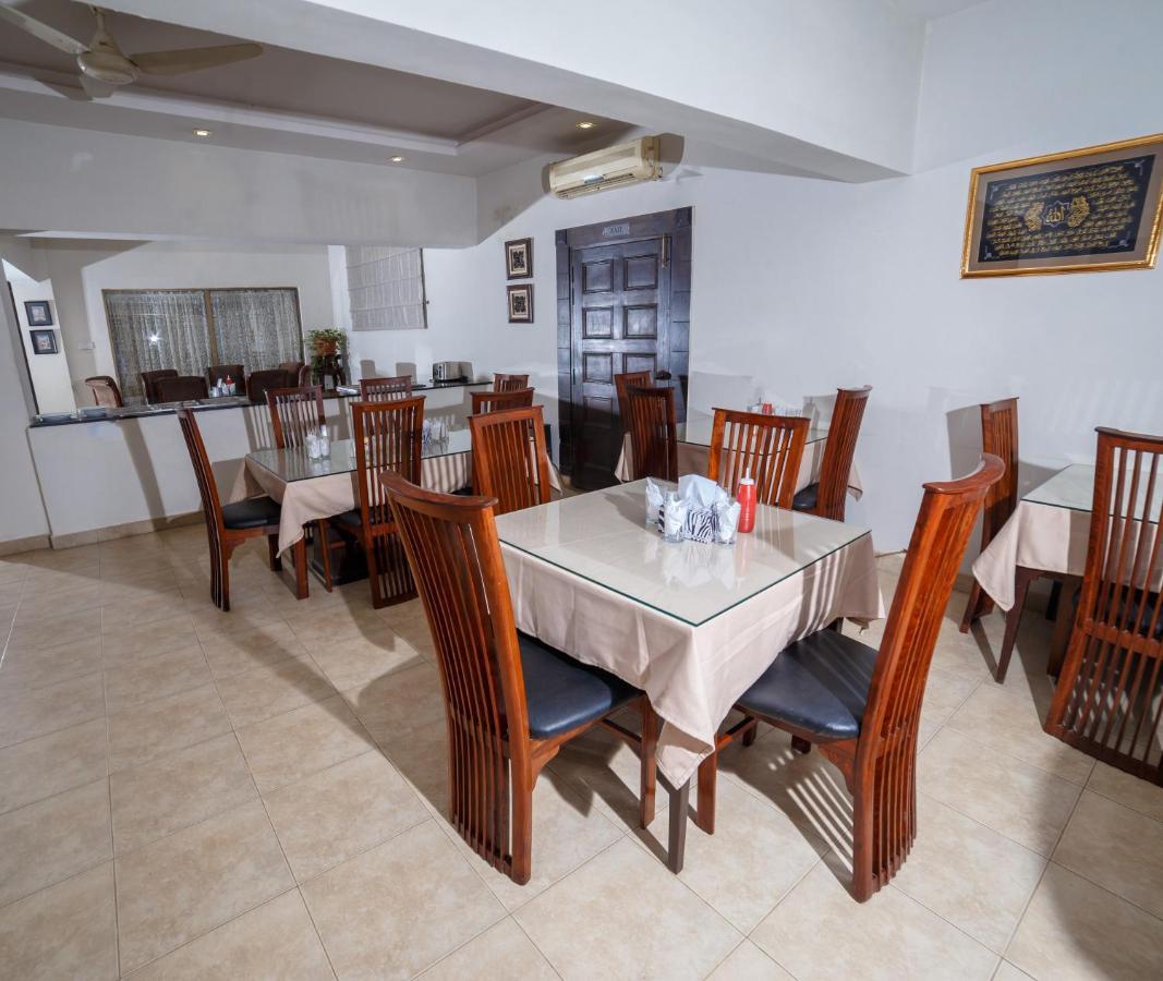 Vip House Hotell Peshawar Eksteriør bilde