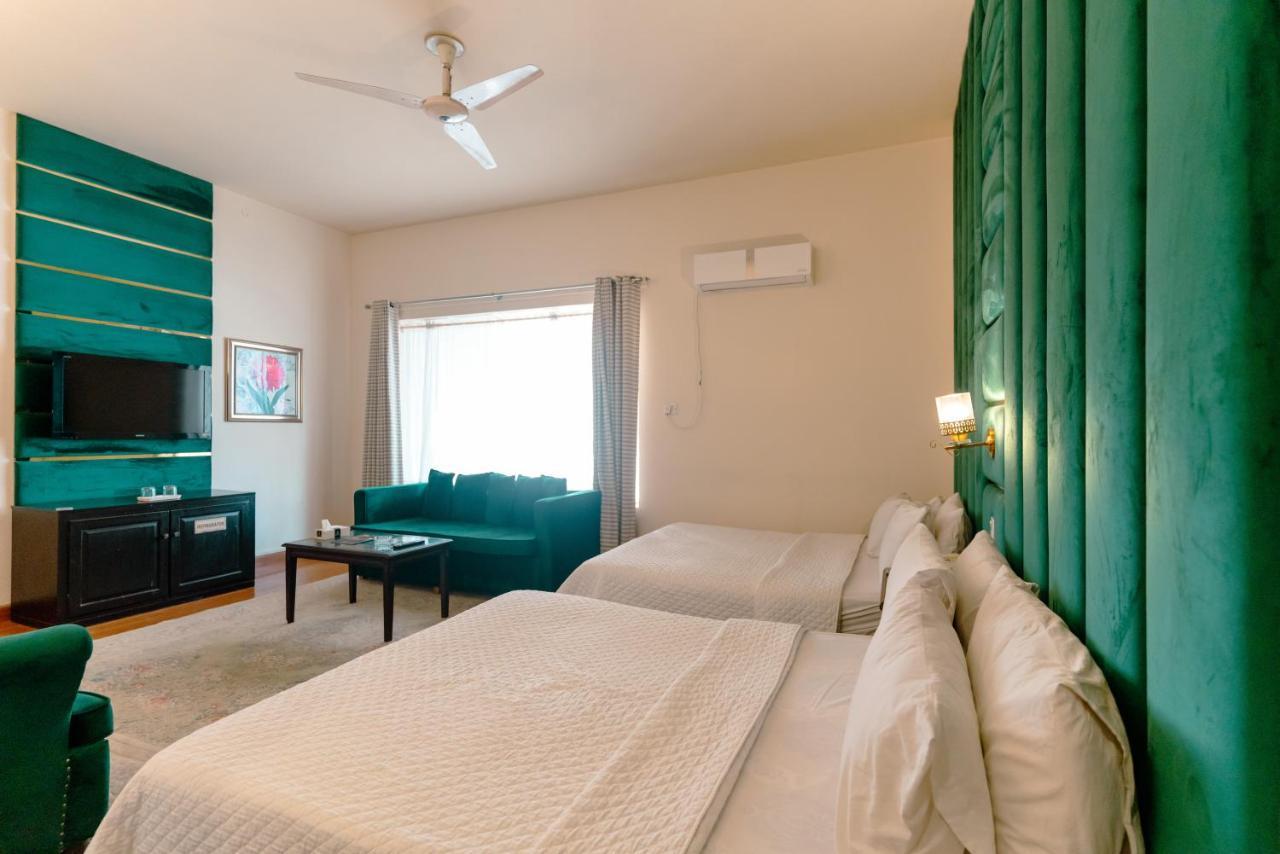 Vip House Hotell Peshawar Eksteriør bilde