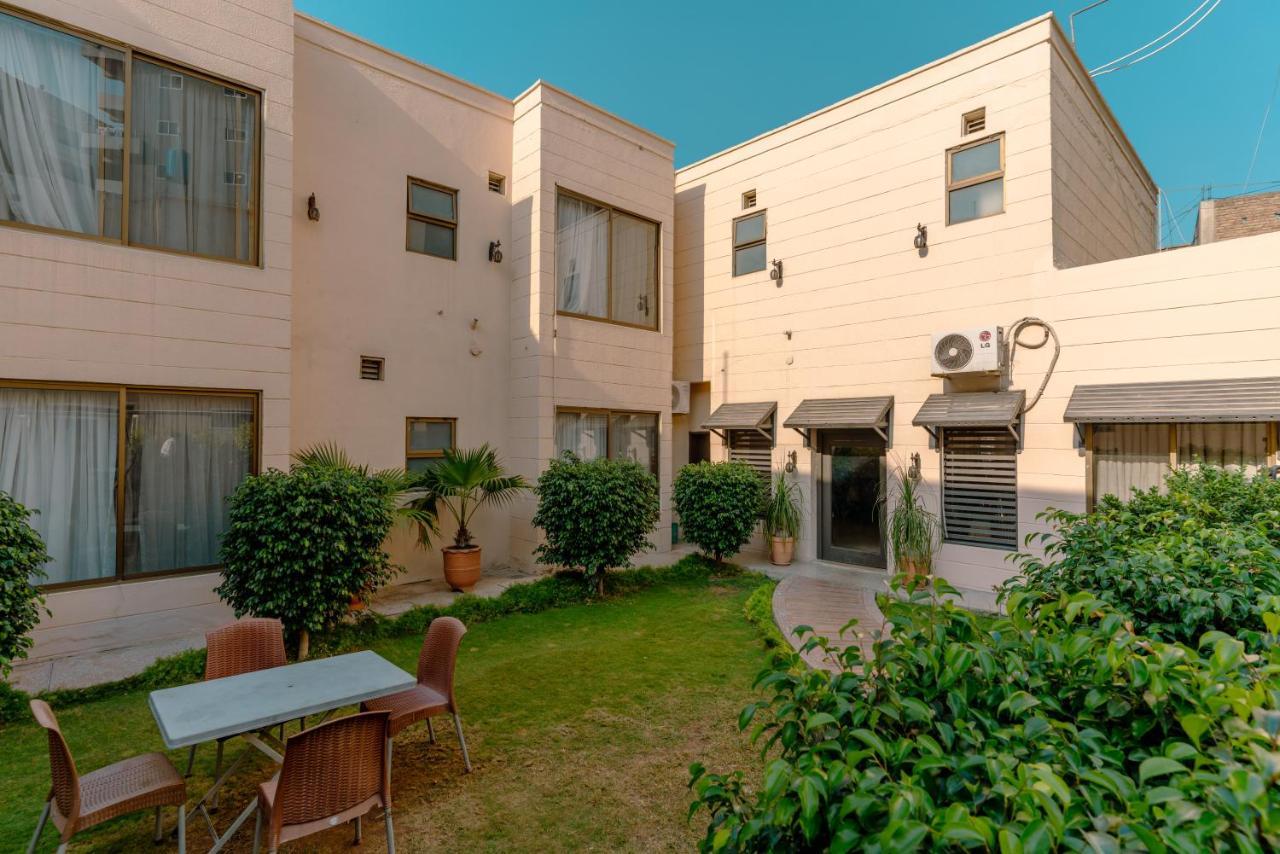 Vip House Hotell Peshawar Eksteriør bilde