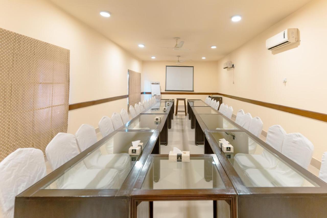 Vip House Hotell Peshawar Eksteriør bilde