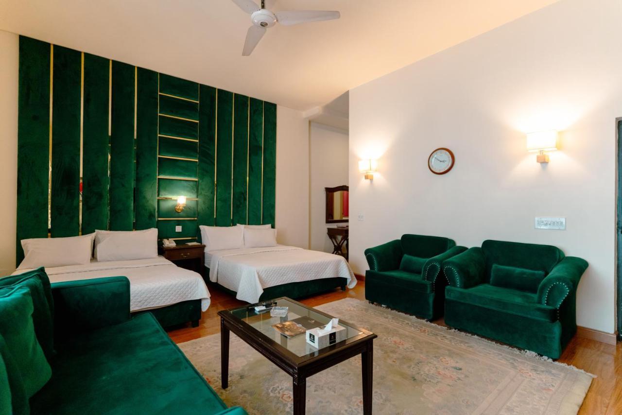 Vip House Hotell Peshawar Eksteriør bilde